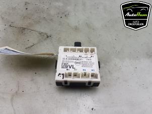 Gebruikte Deur module Mercedes C AMG (C205) 4.0 C-63 S AMG V8 Biturbo Prijs € 40,00 Margeregeling aangeboden door AutoHam