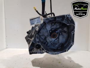 Gebruikte Versnellingsbak Dacia Duster (SR) 1.0 TCE 100 Bi-Fuel, Eco-G 12V Prijs € 875,00 Margeregeling aangeboden door AutoHam