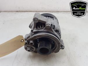 Gebruikte Alternator BMW 3 serie Touring (G21) 318i 2.0 TwinPower Turbo 16V Prijs € 195,00 Margeregeling aangeboden door AutoHam