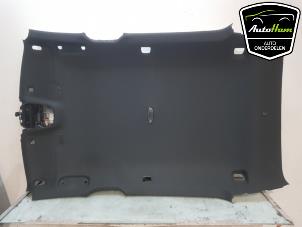 Gebruikte Hemelbekleding Volvo XC40 (XZ) 1.5 T5 Plug-in Hybrid 16V Prijs € 450,00 Margeregeling aangeboden door AutoHam