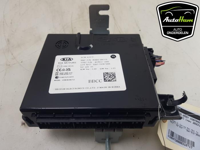 Computer Body Control van een Kia Stonic (YB) 1.0i T-GDi 12V Eco-Dynamics+ 2023
