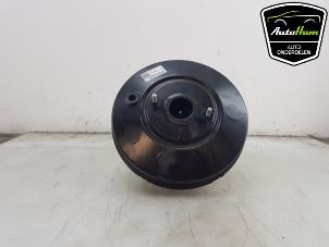 Gebruikte Rembol Dacia Duster (SR) 1.0 TCE 100 Bi-Fuel, Eco-G 12V Prijs € 50,00 Margeregeling aangeboden door AutoHam