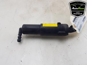 Gebruikte Koplamp Sproeier BMW 3 serie (E92) 325i 24V Prijs € 25,00 Margeregeling aangeboden door AutoHam