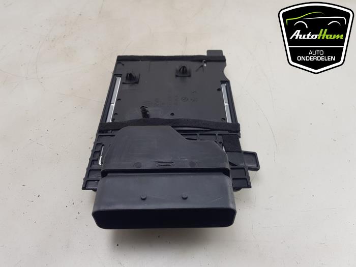 Gebruikte Computer hoogteregeling Volkswagen Golf VII (AUA) 2.0 R 4Motion 16V Prijs € 40,00 Margeregeling aangeboden door AutoHam