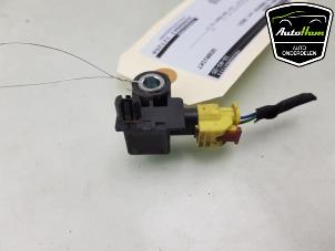 Gebruikte Sensor Airbag Cupra Formentor 1.5 TSI 16V Prijs € 65,00 Margeregeling aangeboden door AutoHam