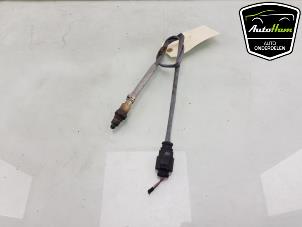 Gebruikte Lambda Sonde Volkswagen Golf VII (AUA) 2.0 R 4Motion 16V Prijs € 75,00 Margeregeling aangeboden door AutoHam
