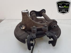 Gebruikte Fusee links-achter BMW 6 serie (E64) 650 i 4.8 V8 32V Prijs € 125,00 Margeregeling aangeboden door AutoHam