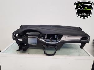 Gebruikte Dashboard Opel Astra K Sports Tourer 1.4 Turbo 16V Prijs € 395,00 Margeregeling aangeboden door AutoHam