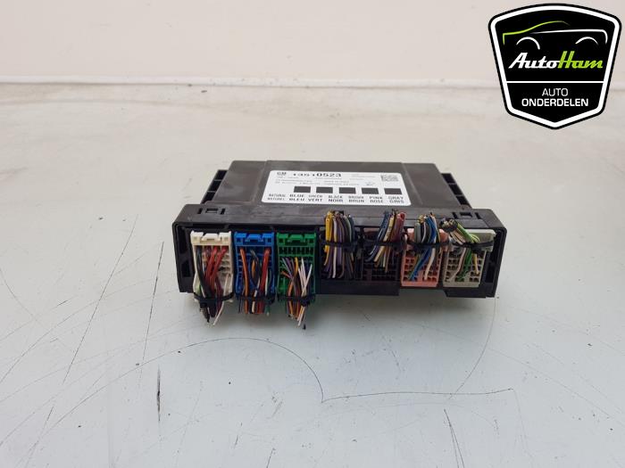 Gebruikte Bodycontrol Module Opel Astra K Sports Tourer 1.4 Turbo 16V Prijs € 25,00 Margeregeling aangeboden door AutoHam