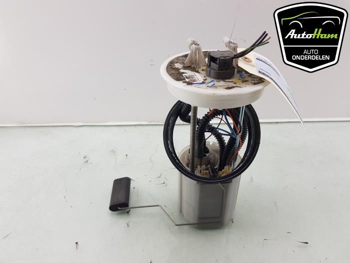 Gebruikte Tank element Pomp Ford EcoSport (JK8) 1.0 EcoBoost 12V 125 Prijs € 50,00 Margeregeling aangeboden door AutoHam