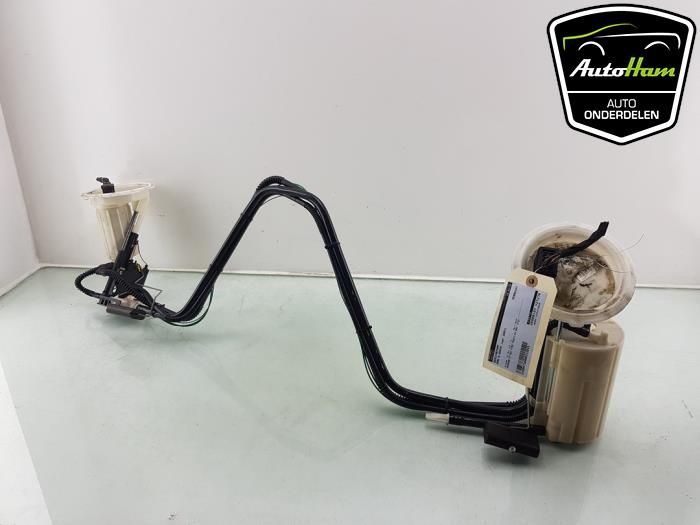 Gebruikte Tank element Pomp BMW 6 serie (E64) 650 i 4.8 V8 32V Prijs € 125,00 Margeregeling aangeboden door AutoHam
