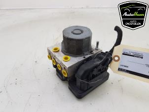 Gebruikte ABS Pomp Opel Corsa E 1.4 16V Prijs € 45,00 Margeregeling aangeboden door AutoHam