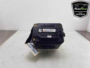 Gebruikte Accu (Hybride) BMW 5 serie Touring (G31) 530i 2.0 TwinPower Turbo 16V Mild Hybrid Prijs € 295,00 Margeregeling aangeboden door AutoHam