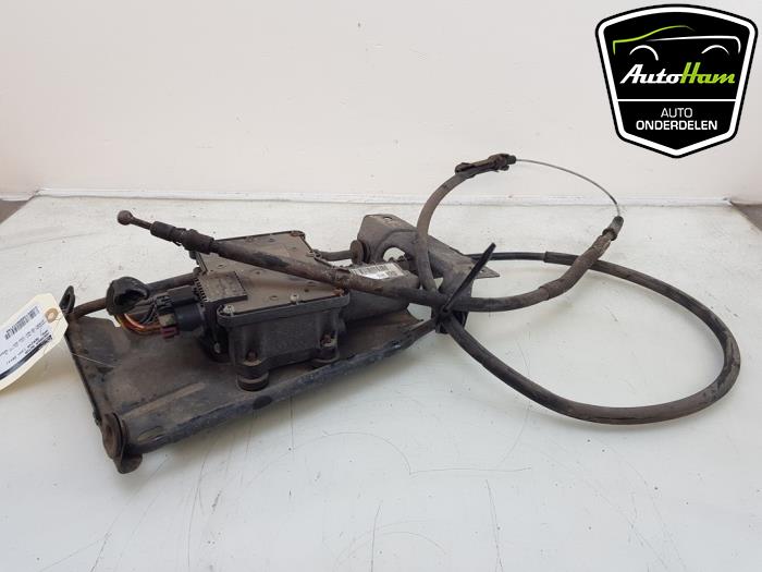 Gebruikte Handrem motor Opel Meriva (B) 1.4 Turbo 16V ecoFLEX Prijs € 95,00 Margeregeling aangeboden door AutoHam