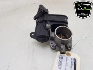 Gebruikte Gasklephuis Opel Crossland (X) 1.2 12V Prijs € 20,00 Margeregeling aangeboden door AutoHam