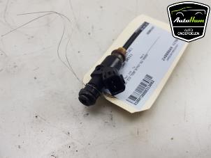 Gebruikte Injector (benzine injectie) Honda Insight (ZE2) 1.3 16V VTEC Prijs € 40,00 Margeregeling aangeboden door AutoHam