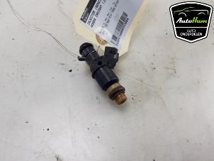 Gebruikte Injector (benzine injectie) Honda Insight (ZE2) 1.3 16V VTEC Prijs € 40,00 Margeregeling aangeboden door AutoHam