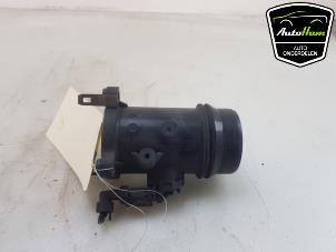 Gebruikte Luchthoeveelheidsmeter BMW 3 serie (F30) 320d 2.0 16V Prijs € 50,00 Margeregeling aangeboden door AutoHam