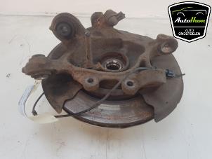 Gebruikte Fusee links-achter BMW 3 serie (F30) 320d 2.0 16V Prijs € 50,00 Margeregeling aangeboden door AutoHam