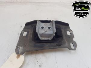 Gebruikte Versnellingsbak Steun Peugeot Partner (EA//EF/EN/EU) 1.5 BlueHDi 130 Prijs € 15,00 Margeregeling aangeboden door AutoHam