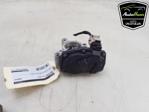 Gebruikte Gasklephuis Ford Focus 4 Wagon 1.0 EcoBoost 12V Hybrid 155 Prijs € 50,00 Margeregeling aangeboden door AutoHam