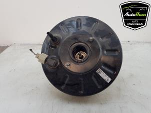 Gebruikte Rembekrachtiger Ford Focus 4 Wagon 1.5 EcoBoost 12V 182 Prijs € 65,00 Margeregeling aangeboden door AutoHam