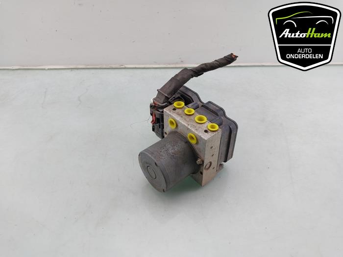 Gebruikte ABS Pomp Volkswagen Polo VI (AW1) 1.0 MPI 12V Prijs € 60,00 Margeregeling aangeboden door AutoHam