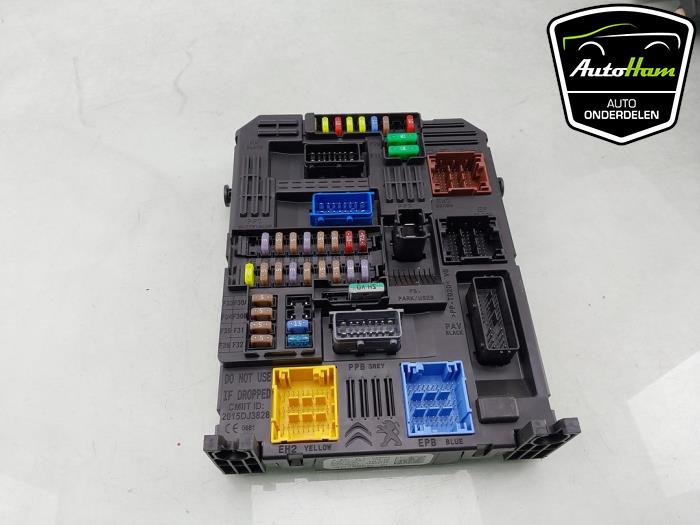 Gebruikte Bodycontrol Module Opel Vivaro 2.0 CDTI 122 Prijs € 181,50 Inclusief btw aangeboden door AutoHam