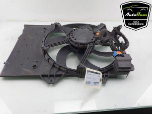 Gebruikte Koelvin Opel Crossland (X) 1.2 Turbo 12V Euro 6 Prijs € 75,00 Margeregeling aangeboden door AutoHam