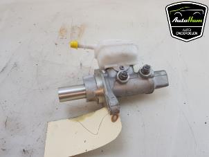 Gebruikte Hoofdremcilinder Renault Zoé (AG) R135 Prijs € 25,00 Margeregeling aangeboden door AutoHam