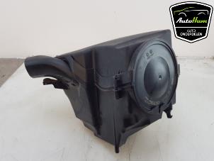 Gebruikte Luchtfilterhuis Ford Focus 3 1.0 Ti-VCT EcoBoost 12V 125 Prijs € 30,00 Margeregeling aangeboden door AutoHam