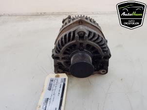 Gebruikte Dynamo Renault Megane III Grandtour (KZ) 1.4 16V TCe 130 Prijs € 50,00 Margeregeling aangeboden door AutoHam