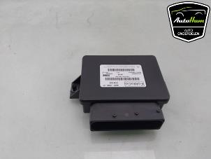 Gebruikte Handrem Module Volvo V60 I (FW/GW) 2.0 D4 16V Prijs € 50,00 Margeregeling aangeboden door AutoHam