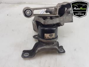 Gebruikte Motorsteun Volvo V60 I (FW/GW) 2.0 D4 16V Prijs € 35,00 Margeregeling aangeboden door AutoHam