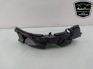 Gebruikte Bumpersteun links-achter Mercedes GLC Coupe (C253) 2.2 220d 16V BlueTEC 4-Matic Prijs € 20,00 Margeregeling aangeboden door AutoHam