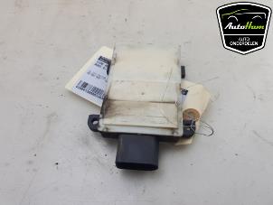 Gebruikte Side assist sensor Audi E-tron (GEN) 55 quattro Prijs € 150,00 Margeregeling aangeboden door AutoHam