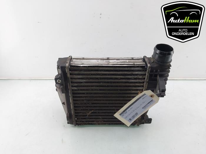 Gebruikte Intercooler Opel Combo Cargo 1.5 CDTI 130 Prijs € 30,00 Margeregeling aangeboden door AutoHam