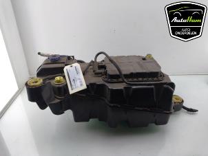 Gebruikte Adblue tank Opel Combo Cargo 1.5 CDTI 130 Prijs € 356,95 Inclusief btw aangeboden door AutoHam