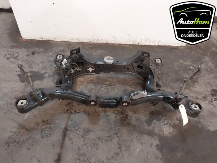 Subframe van een BMW 3 serie Touring (G21) 330e 2.0 TwinPower Turbo 16V 2023