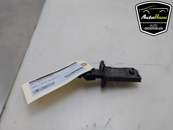 Gebruikte Luchthoeveelheidsmeter BMW 3 serie Touring (G21) 330e 2.0 TwinPower Turbo 16V Prijs € 30,00 Margeregeling aangeboden door AutoHam