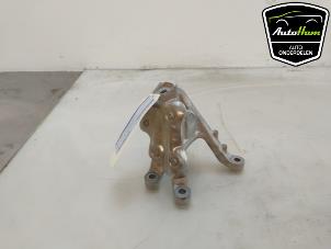 Gebruikte Motorrubber BMW 3 serie Touring (G21) 330e 2.0 TwinPower Turbo 16V Prijs € 25,00 Margeregeling aangeboden door AutoHam