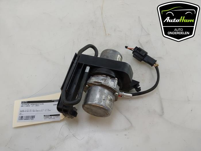 Gebruikte Vacuumpomp Rembekrachtiging BMW 3 serie Touring (G21) 330e 2.0 TwinPower Turbo 16V Prijs € 125,00 Margeregeling aangeboden door AutoHam
