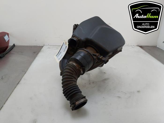Gebruikte Luchtfilterhuis Opel Astra K Sports Tourer 1.6 CDTI 136 16V Prijs € 35,00 Margeregeling aangeboden door AutoHam