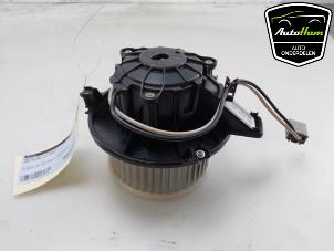 Gebruikte Blower Opel Astra K Sports Tourer 1.4 Turbo 16V Prijs € 50,00 Margeregeling aangeboden door AutoHam