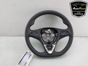Gebruikte Stuurwiel Opel Corsa F (UB/UH/UP) 1.2 Turbo 12V 100 Prijs € 125,00 Margeregeling aangeboden door AutoHam