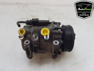 Gebruikte Pomp Airco Opel Corsa F (UB/UH/UP) 1.2 Turbo 12V 100 Prijs € 95,00 Margeregeling aangeboden door AutoHam