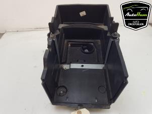 Gebruikte Accubak Ford Transit Connect (PJ2) 1.5 EcoBlue Prijs € 12,10 Inclusief btw aangeboden door AutoHam