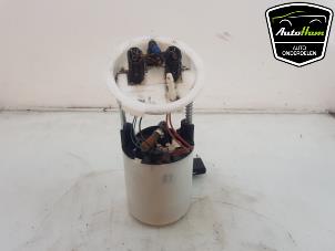 Gebruikte Tank element Pomp BMW 1 serie (E87/87N) 116i 1.6 16V Prijs € 45,00 Margeregeling aangeboden door AutoHam