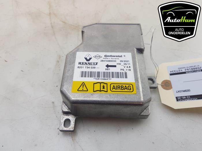 Airbag Module van een Renault Kangoo Express (FW) 1.5 dCi 115 2021