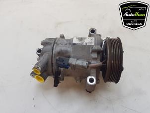 Gebruikte Pomp Airco Renault Kangoo Express (FW) 1.5 dCi 115 Prijs € 175,00 Margeregeling aangeboden door AutoHam